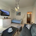 Apartman Reginas -blue Flower Cozy Little In The Heart Of Fiscardo *